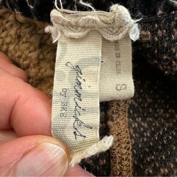 GIMMICKS by BKE Patch Cardigan Women's Size Small Brown with Lace Hood - Picture 3 of 9